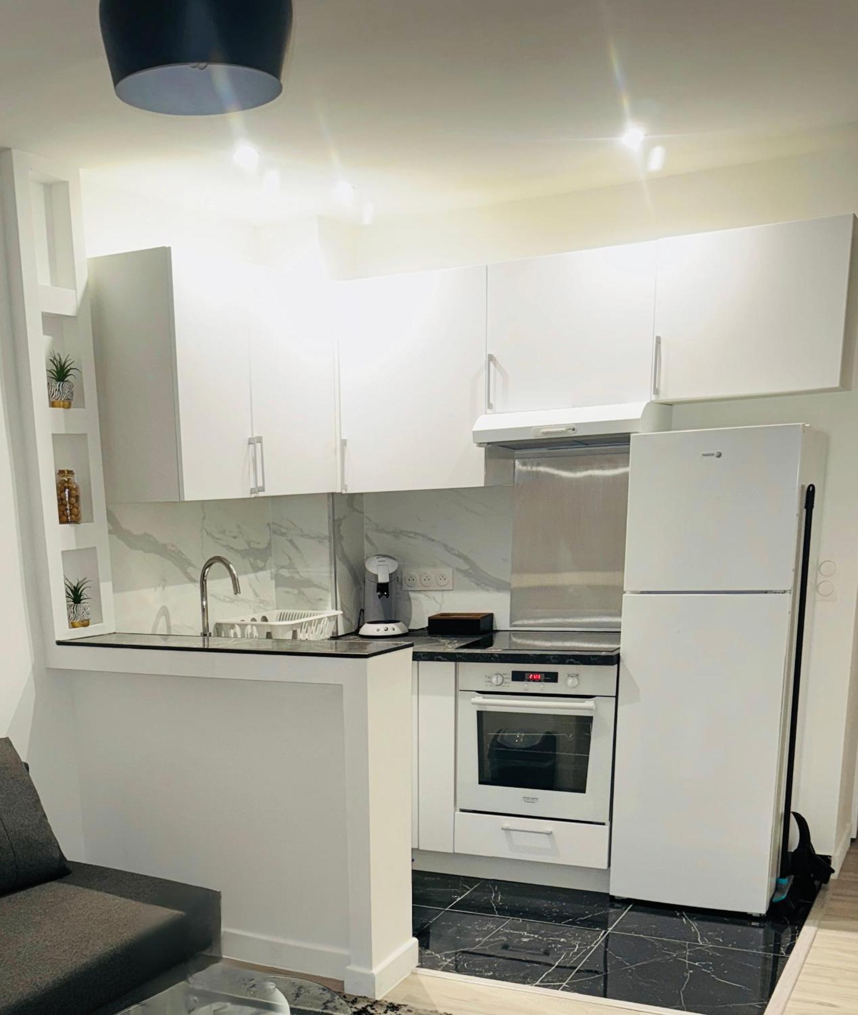 Charmante Appartement F2 Au Coeur De Paris 1Er מראה חיצוני תמונה