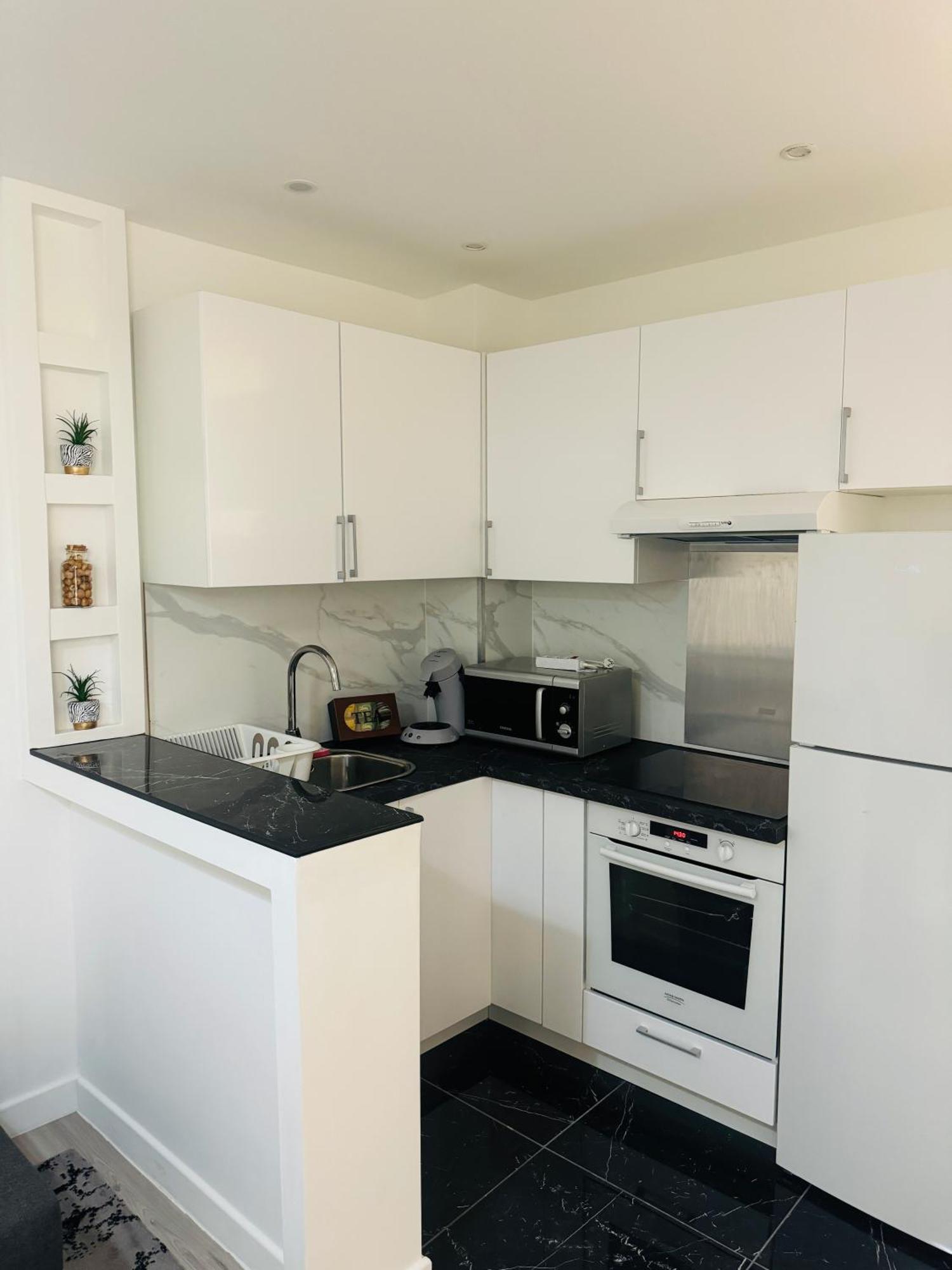 Charmante Appartement F2 Au Coeur De Paris 1Er מראה חיצוני תמונה